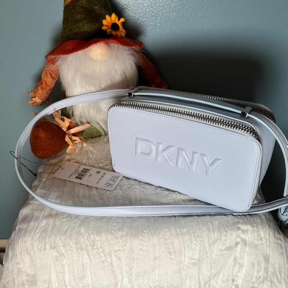 DKNY Carter Logo Sky Blue Camera Bag - Picture 2 of 7